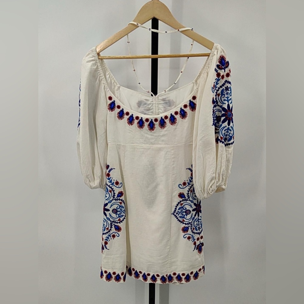 Farm Rio Embellished embroidered linen-blend mini dress - Picture 6 of 6